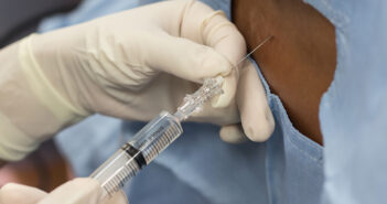 FENTANYL VS MORPHINE AS ADJUVANT TO SPINAL ANESTHESIA FOR CAESAREAN SECTION: AN OBSERVATIONAL STUDY